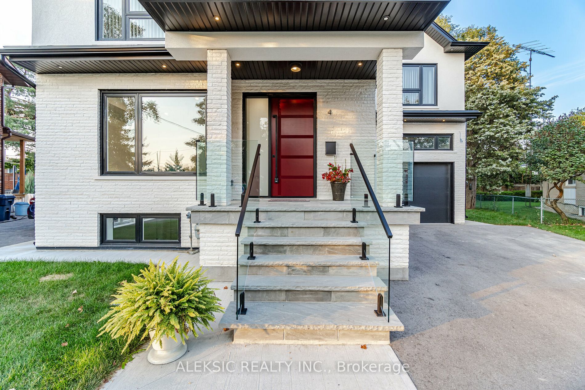 4 Eriksdale Road