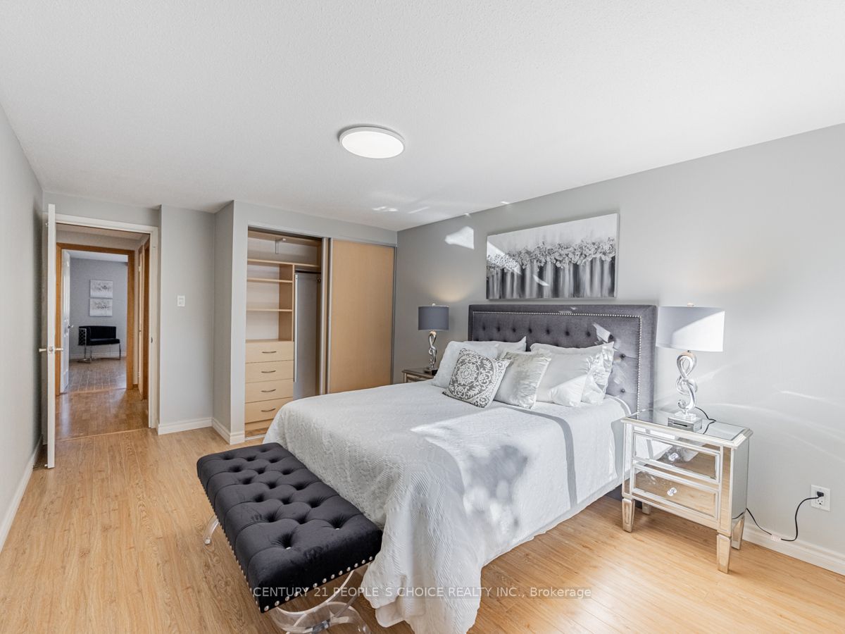 2959 Saint Malo Circle