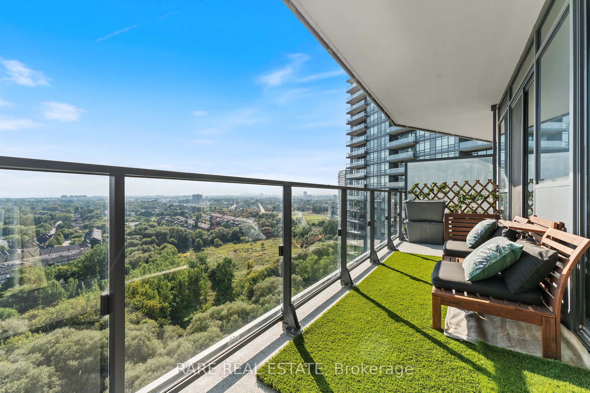 10 Park Lawn Rd, #1903