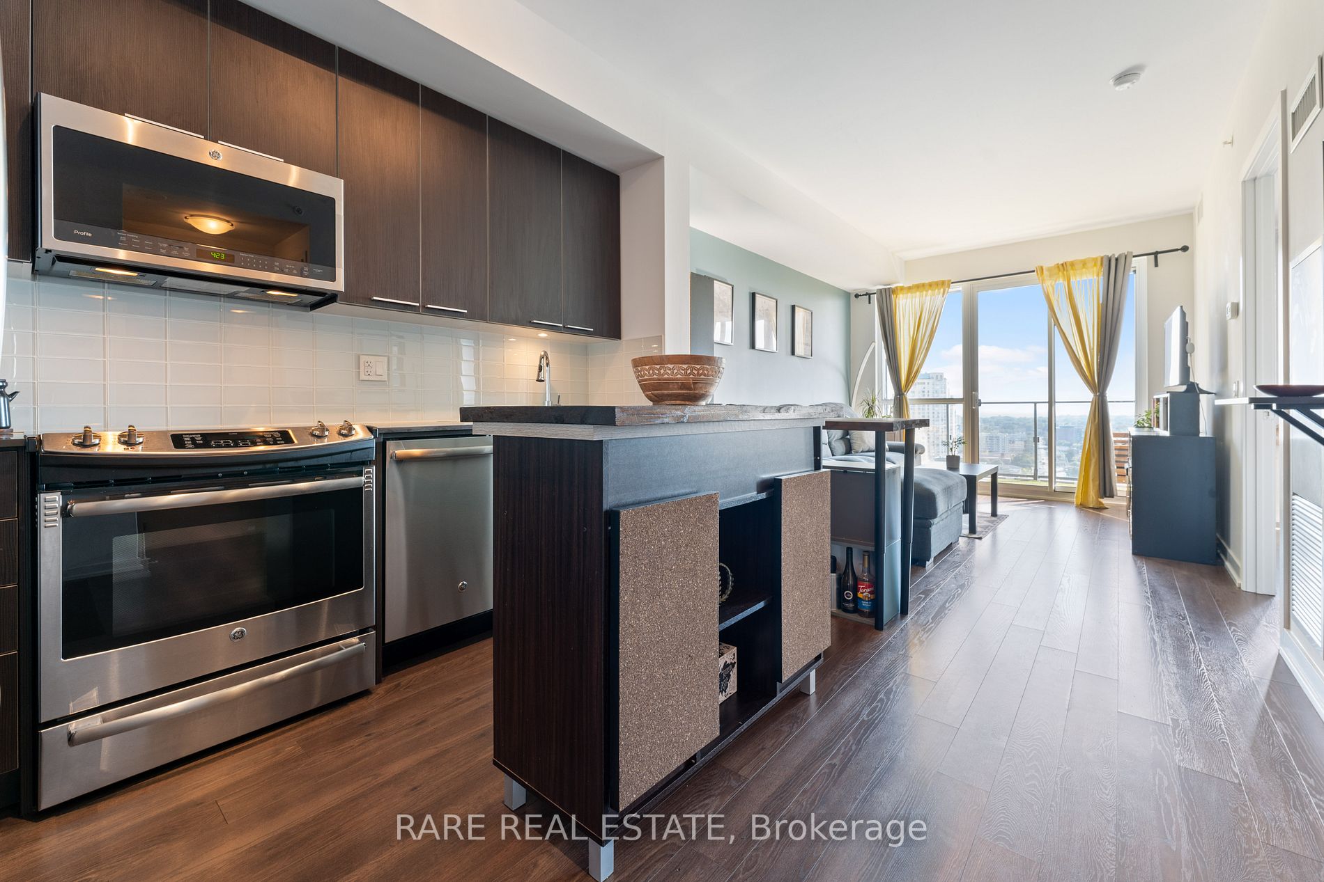10 Park Lawn Rd, #1903