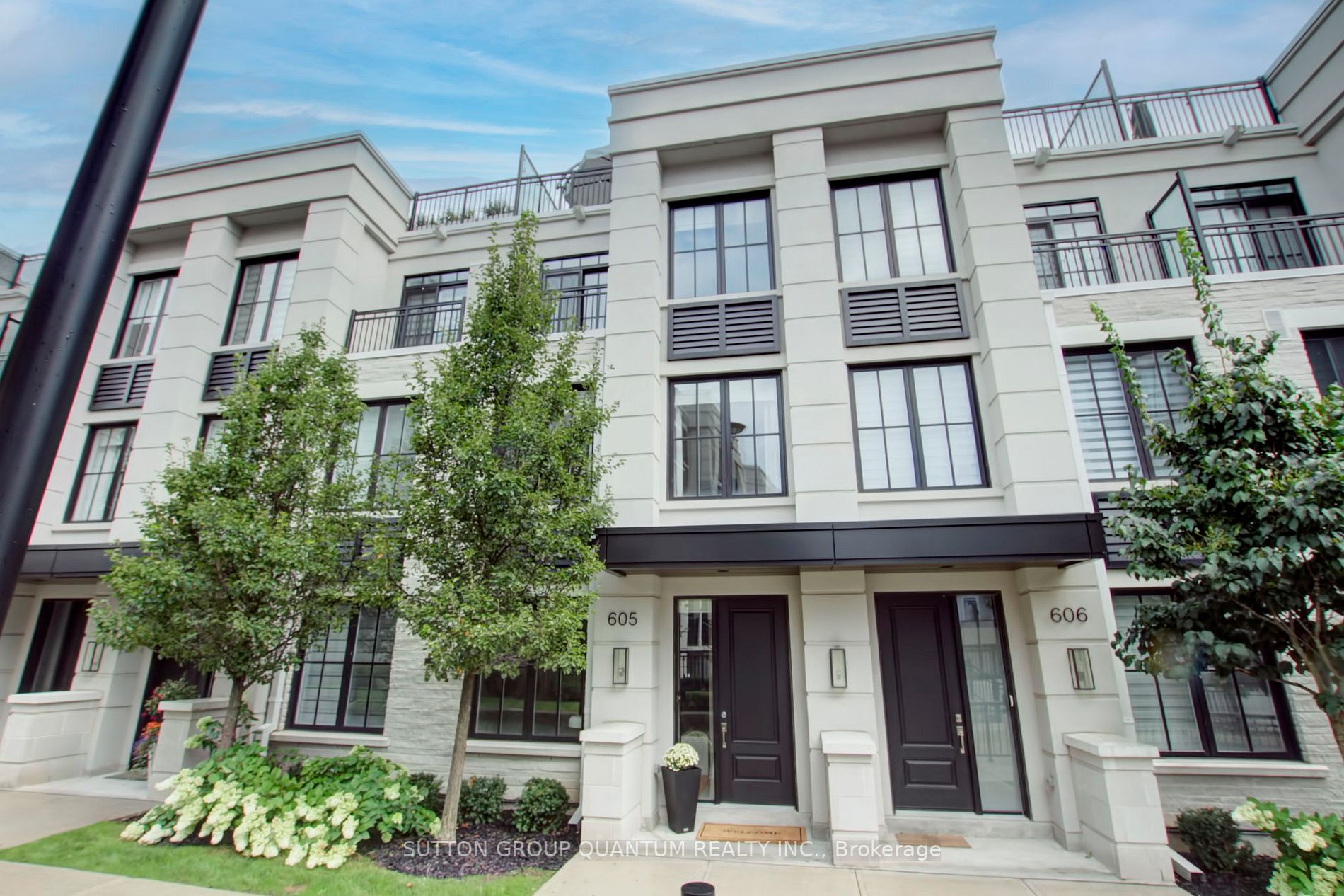 1190 Cawthra Road, #605