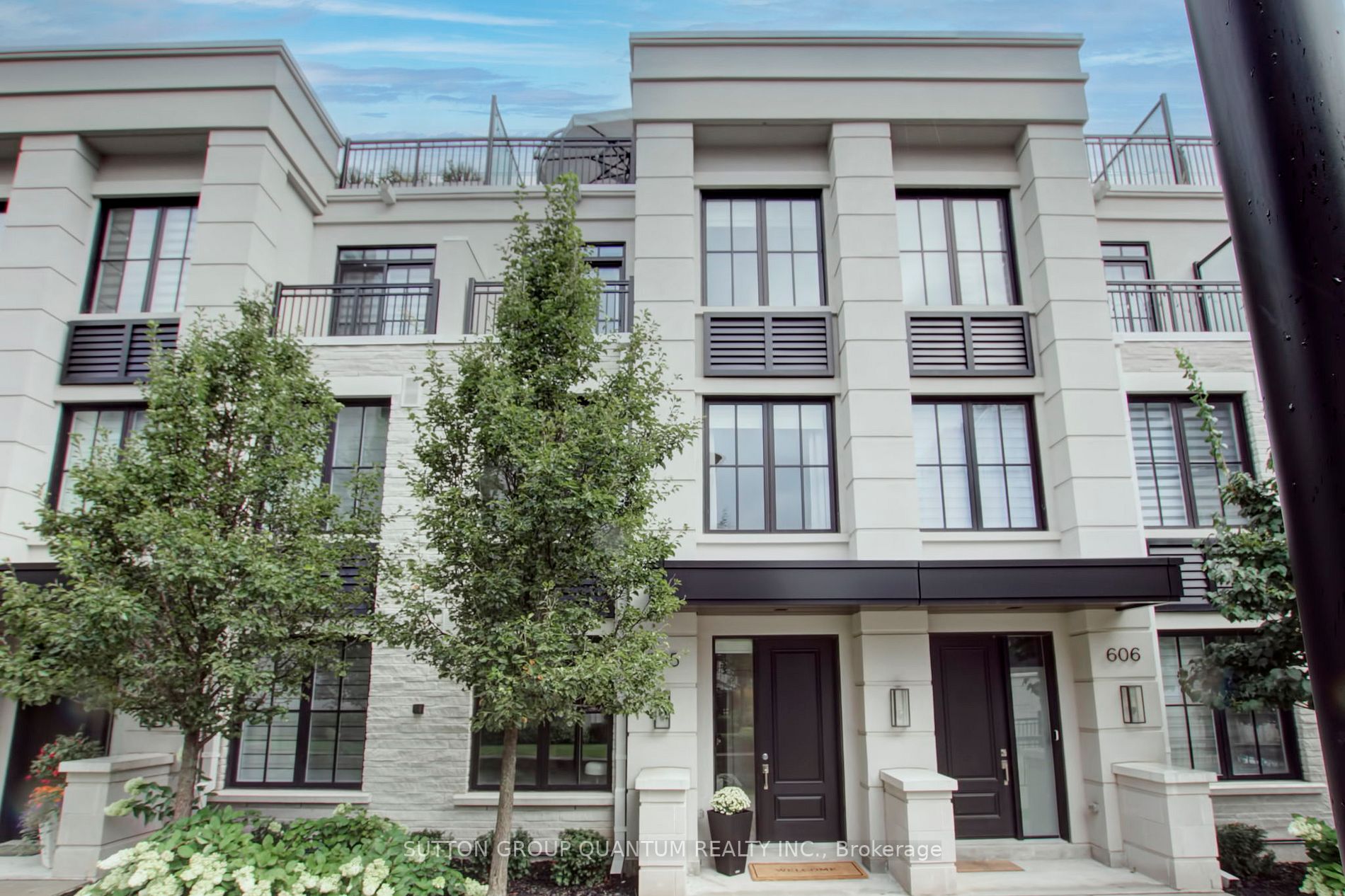 1190 Cawthra Road, #605