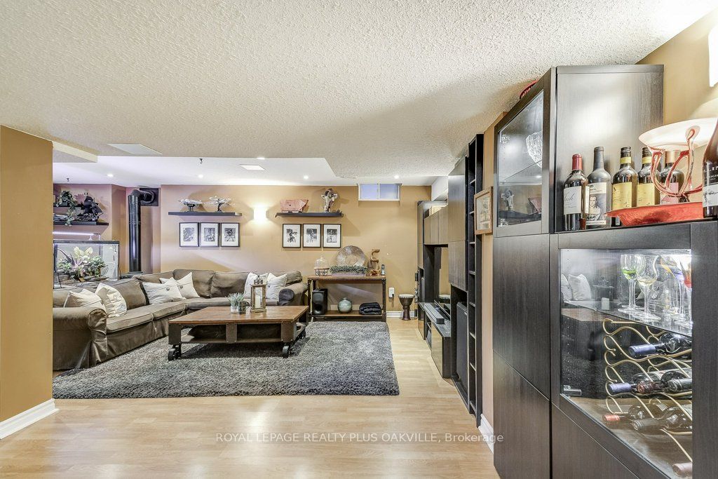 2126 Westmount Drive