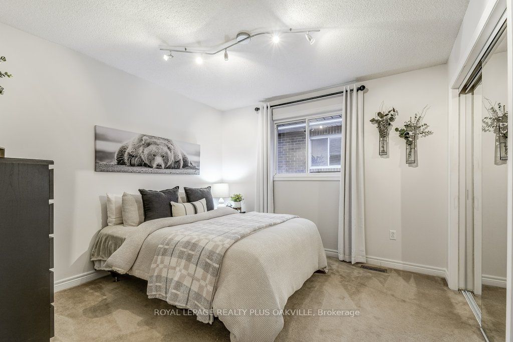 2126 Westmount Drive