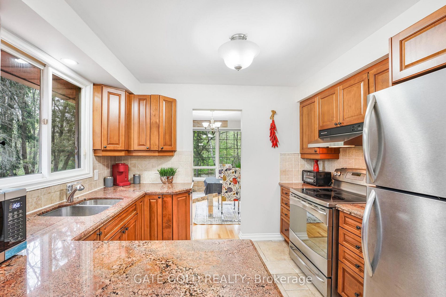 4421 Side Rd 4