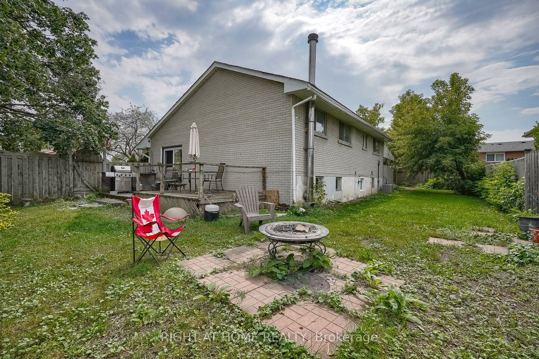 82 Windermere Crt