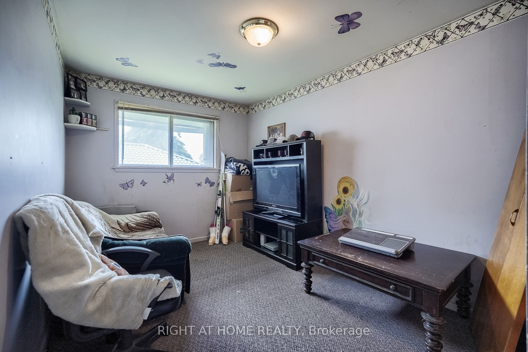 82 Windermere Crt