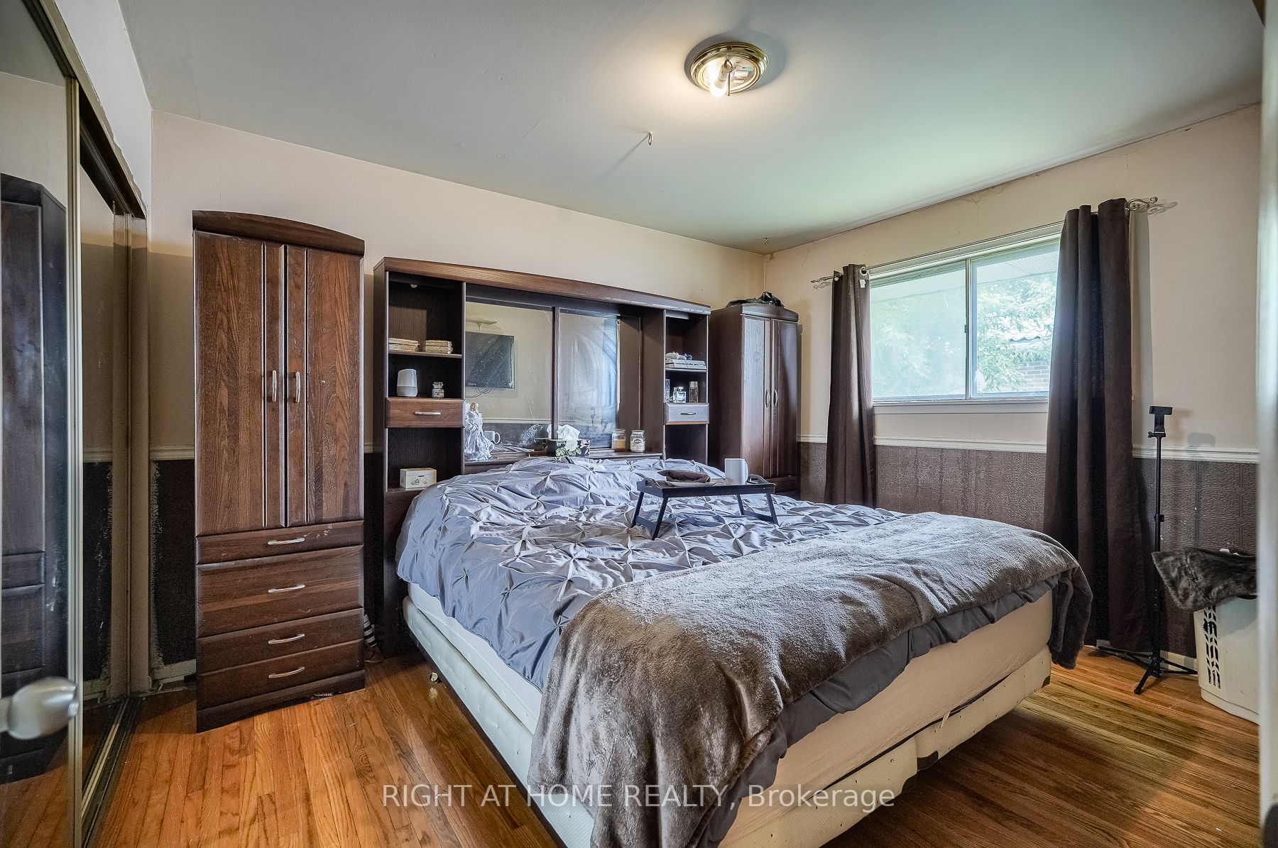 82 Windermere Crt