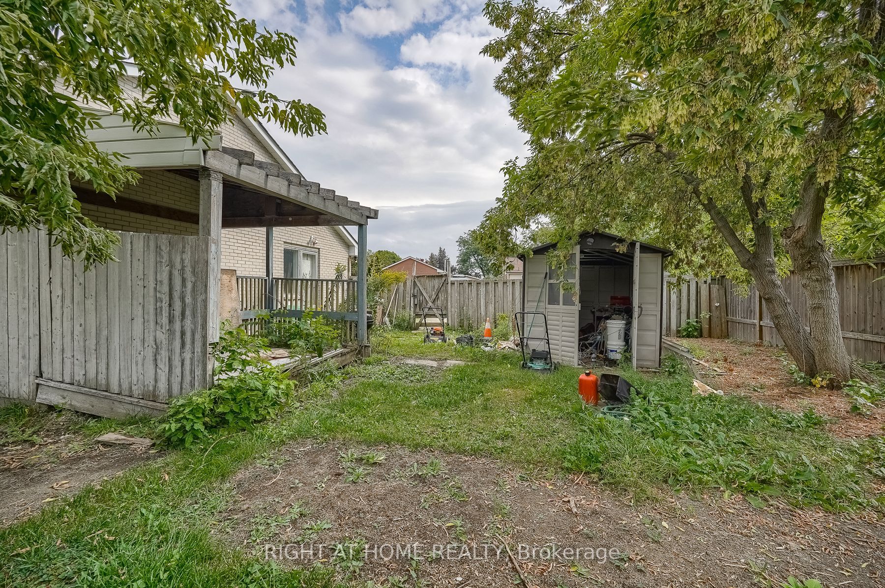 82 Windermere Crt