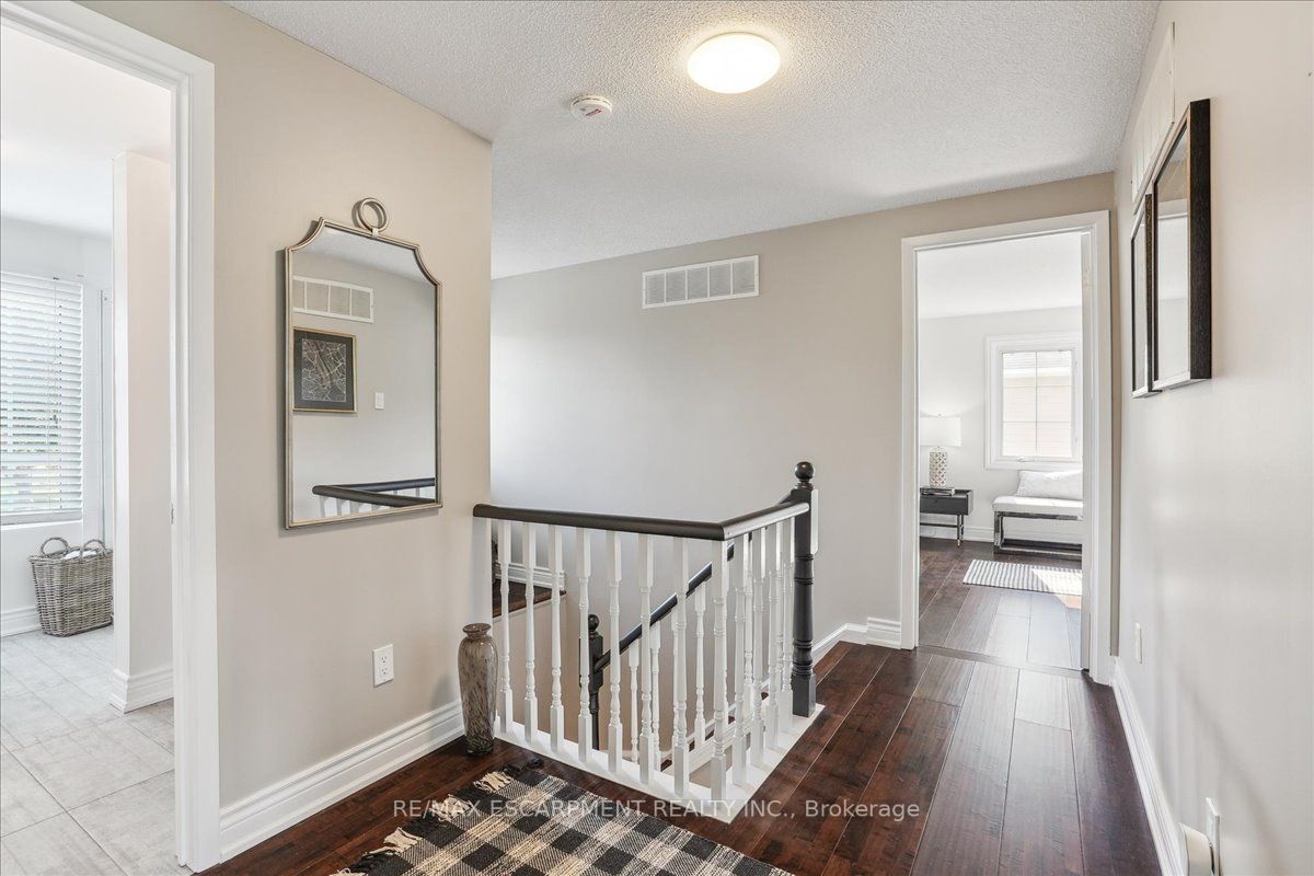 2860 Remea Crt