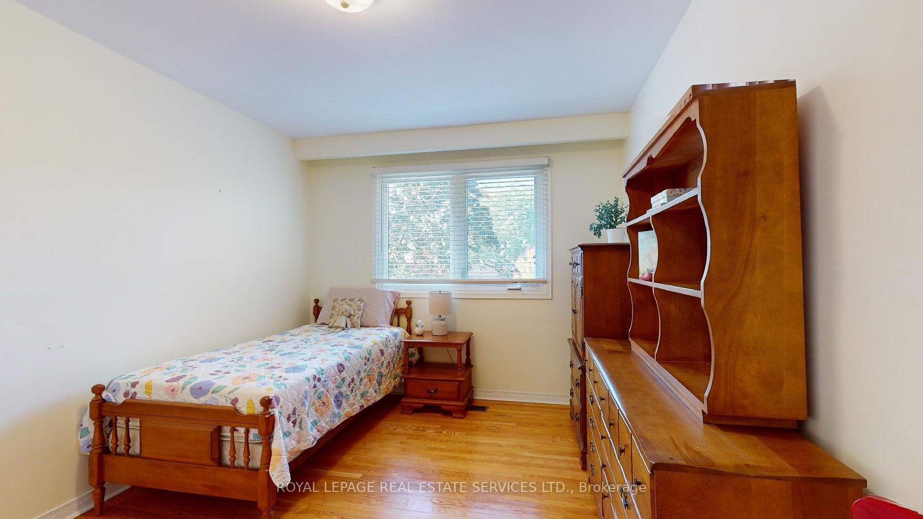 1409 Goldmar Dr