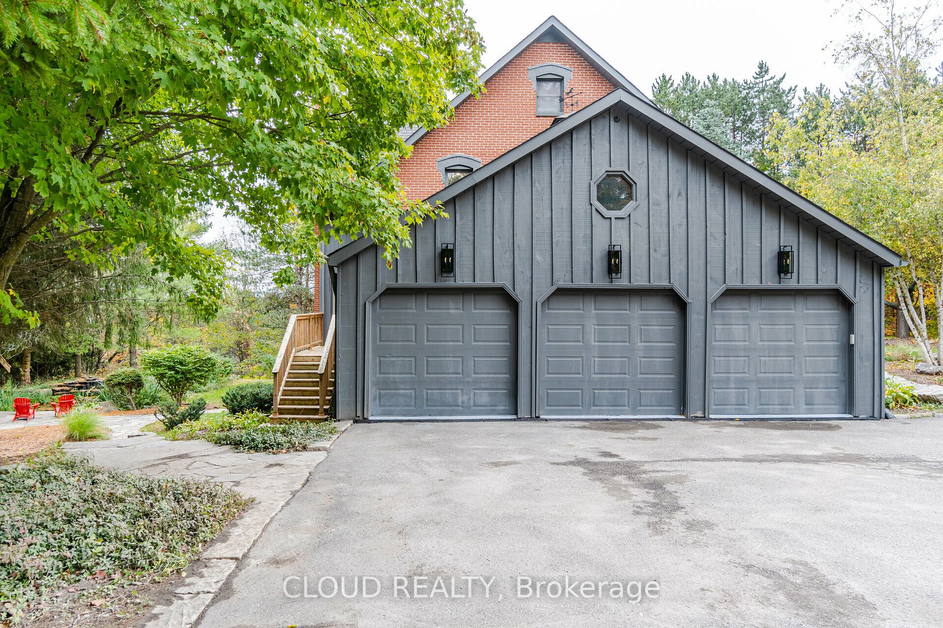 16149 Heart Lake Rd