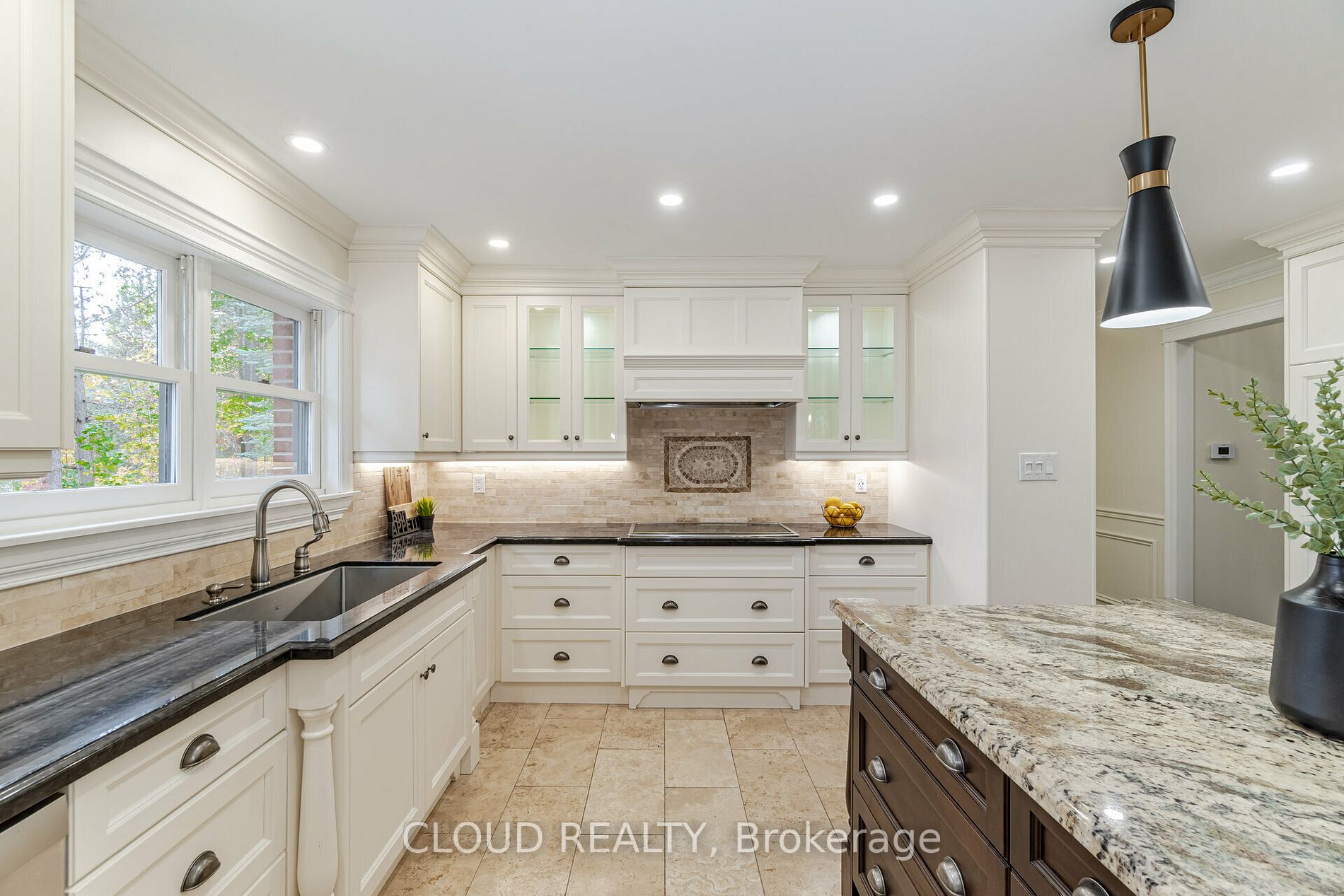 16149 Heart Lake Rd