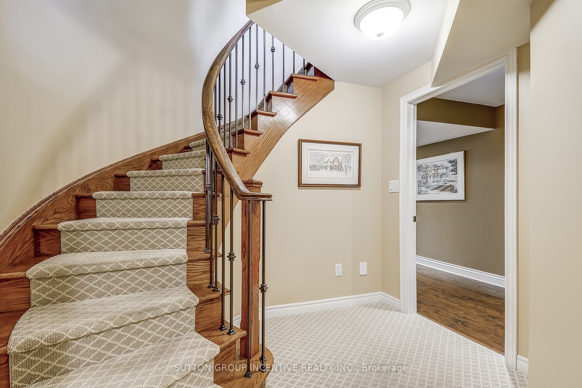 3116 Cardross Crt