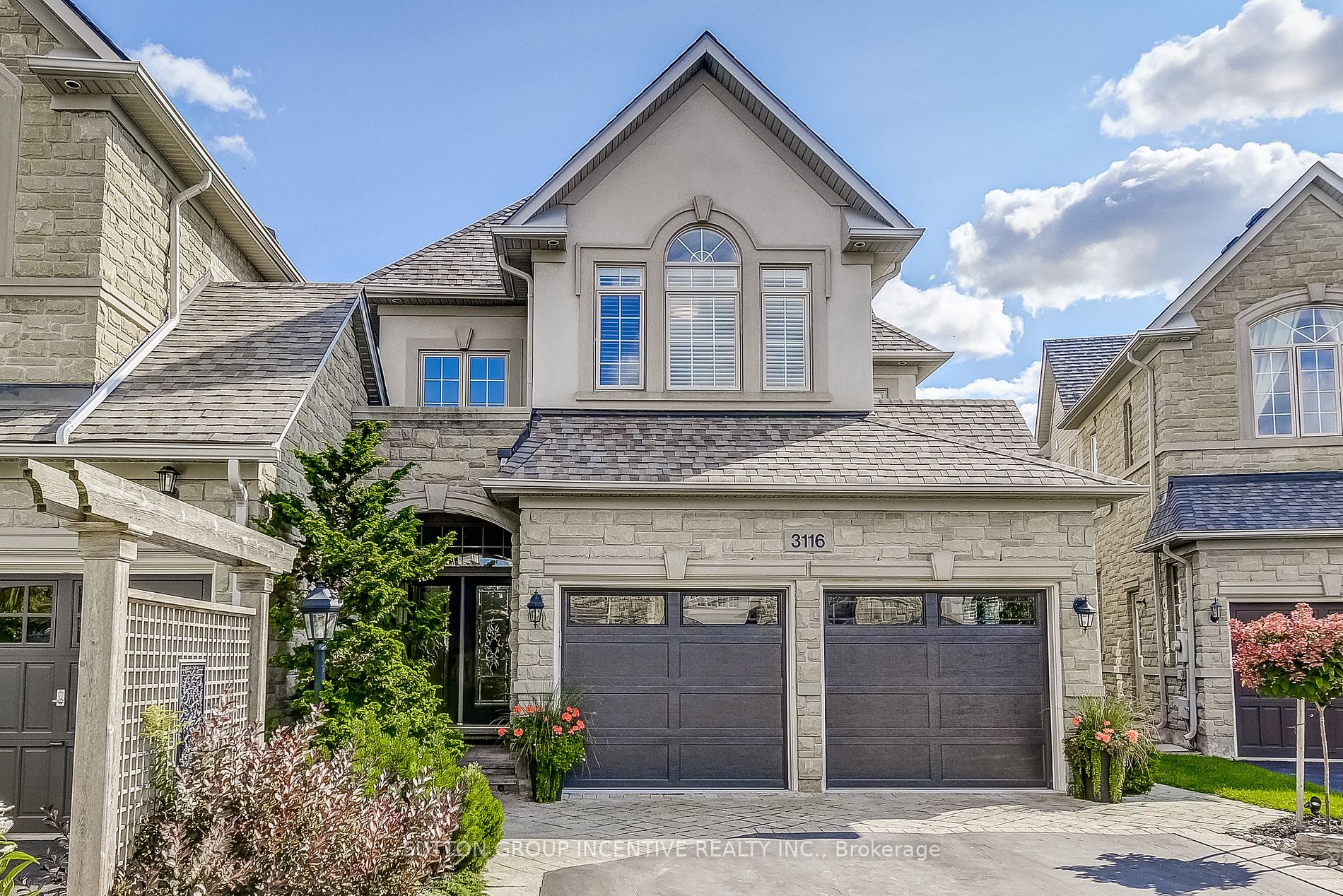 3116 Cardross Crt