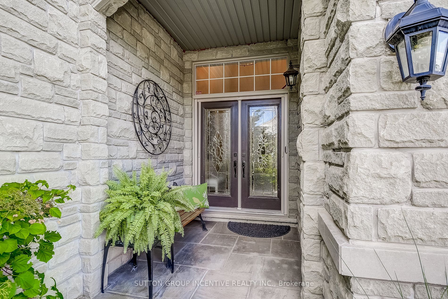 3116 Cardross Crt