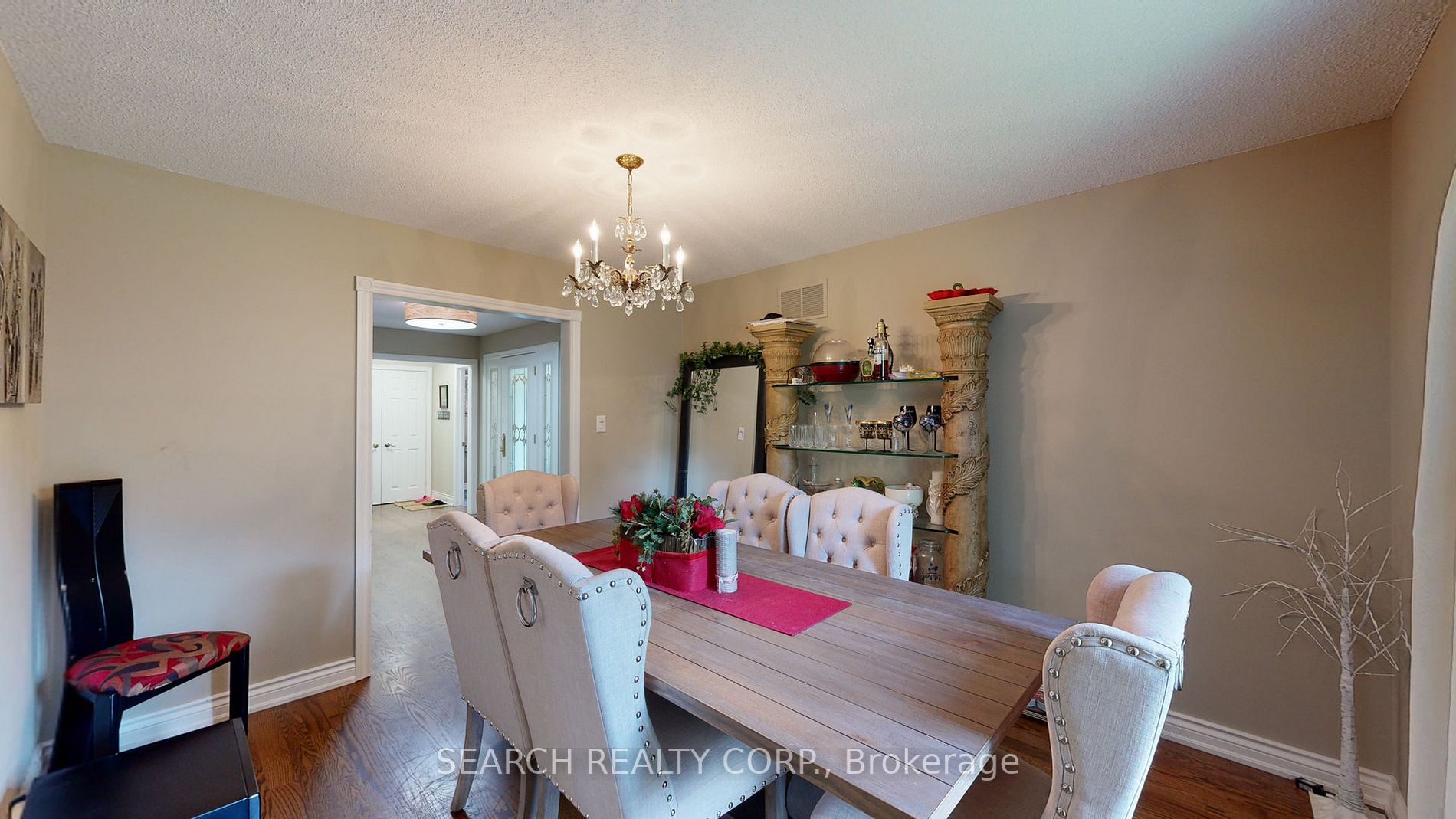 13 Axminster Rd