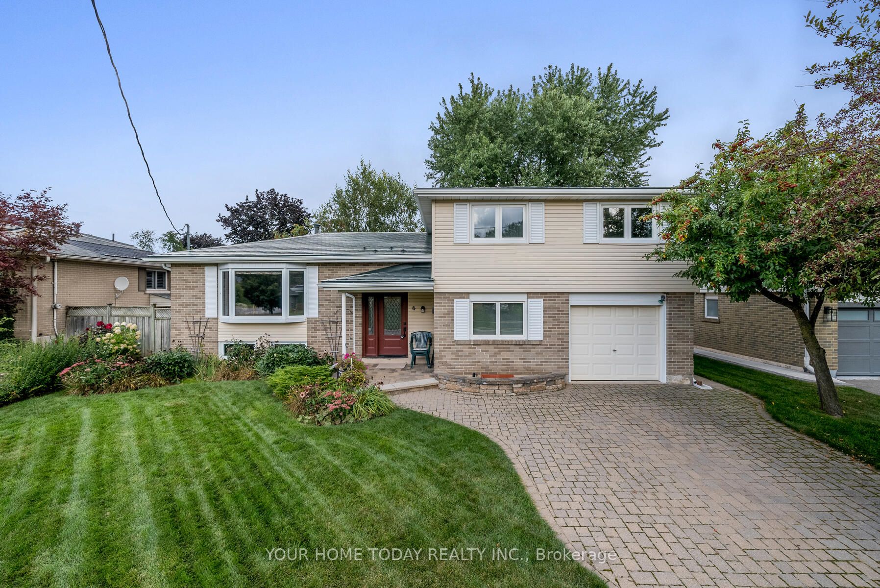 6 Hyland Avenue