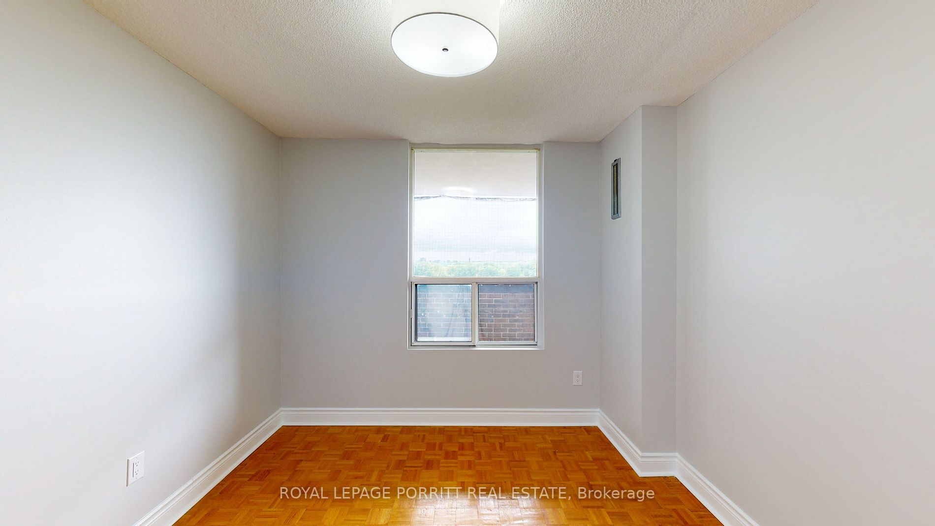 1535 Lakeshore Rd E, #1407