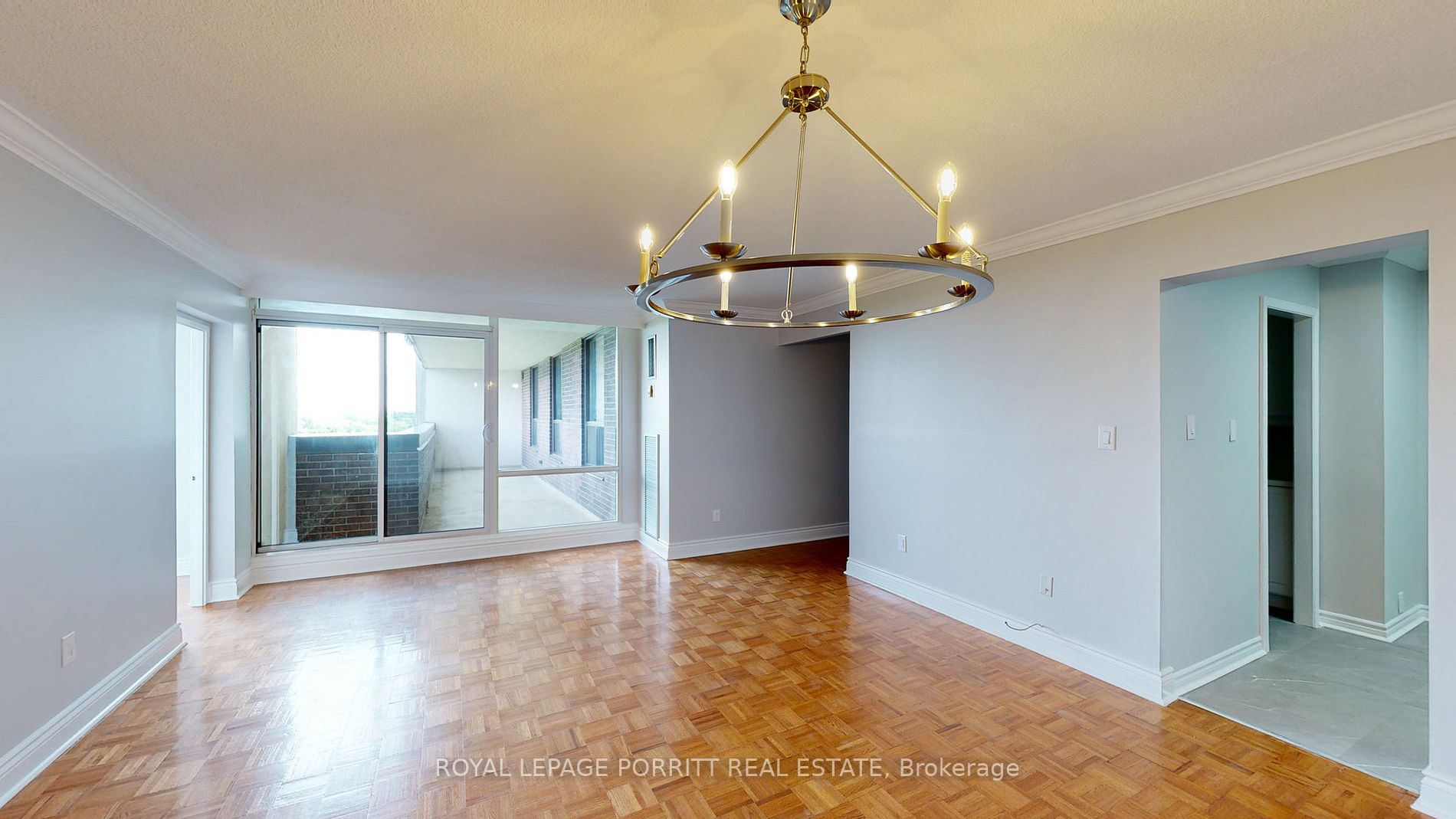 1535 Lakeshore Rd E, #1407