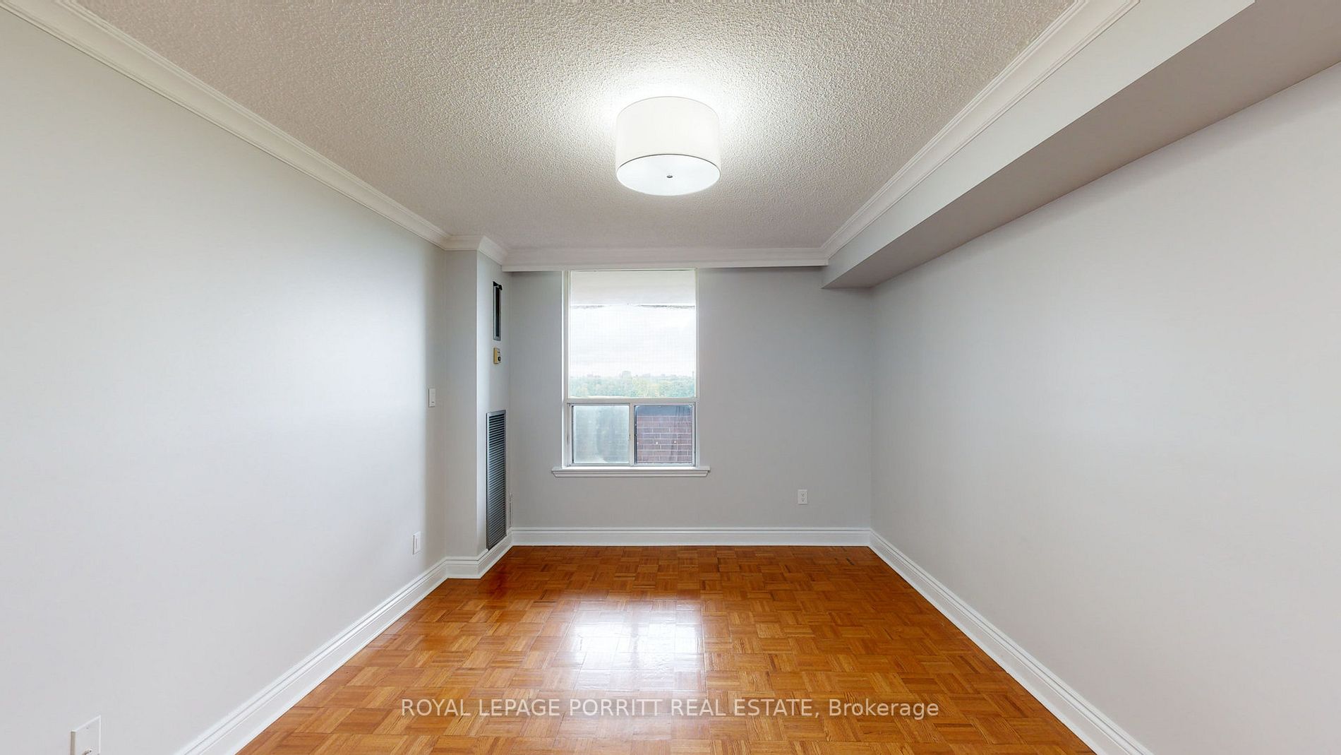 1535 Lakeshore Rd E, #1407
