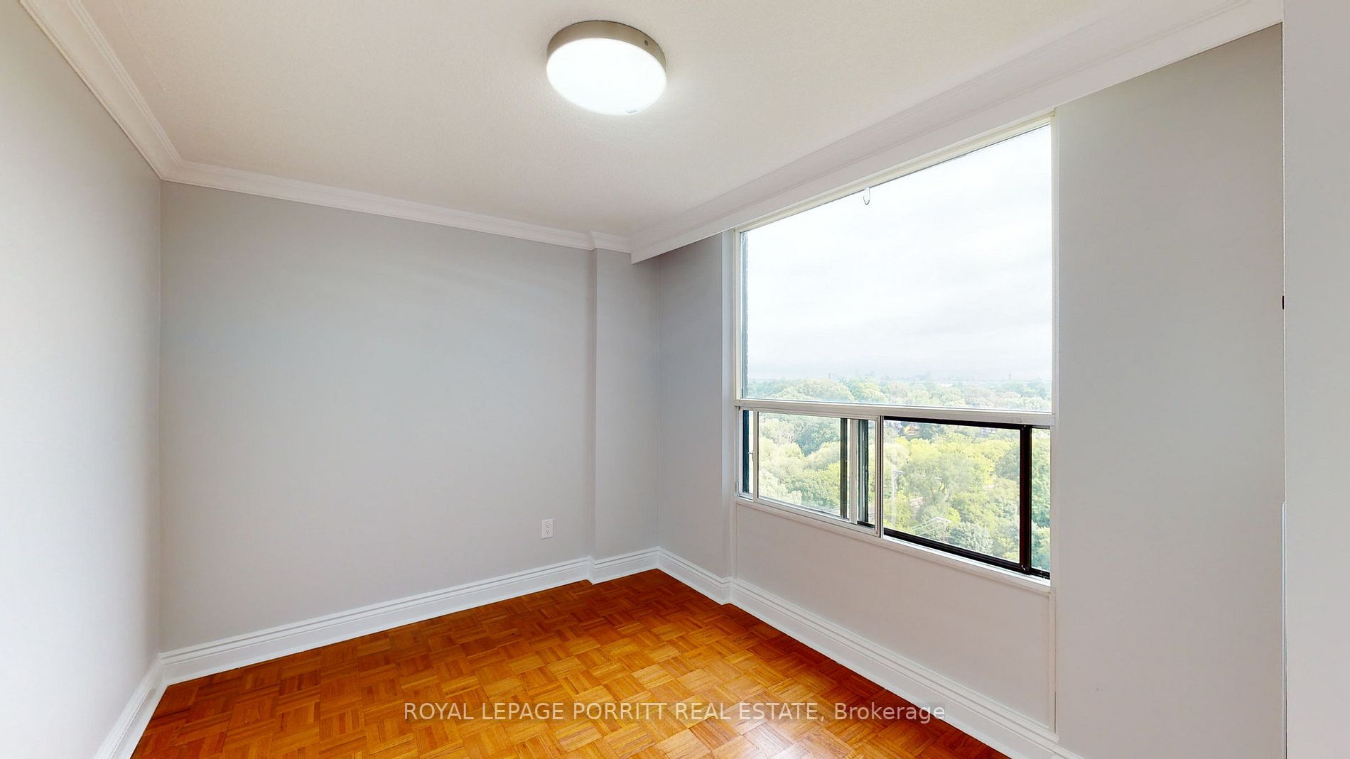 1535 Lakeshore Rd E, #1407