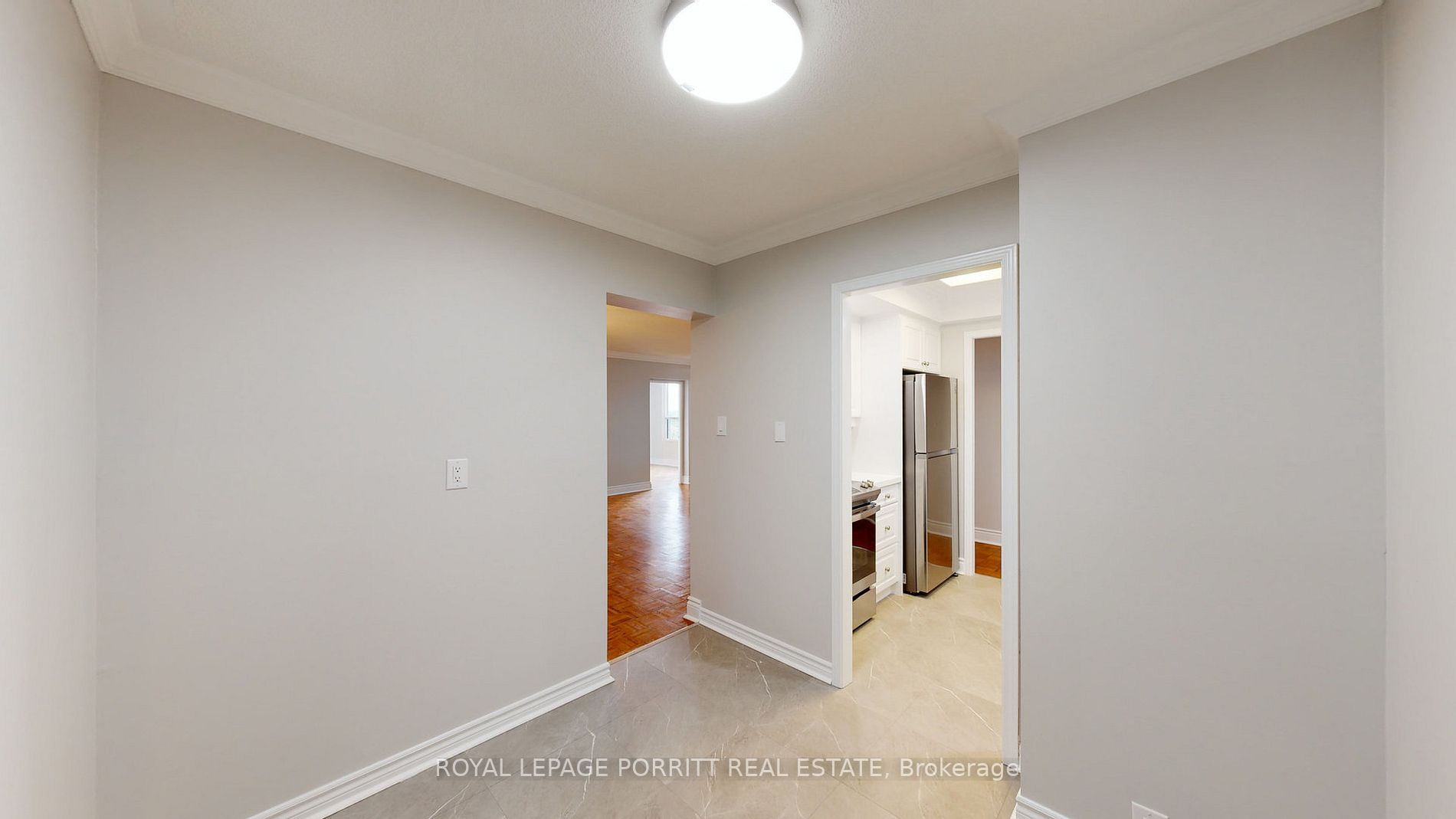 1535 Lakeshore Rd E, #1407