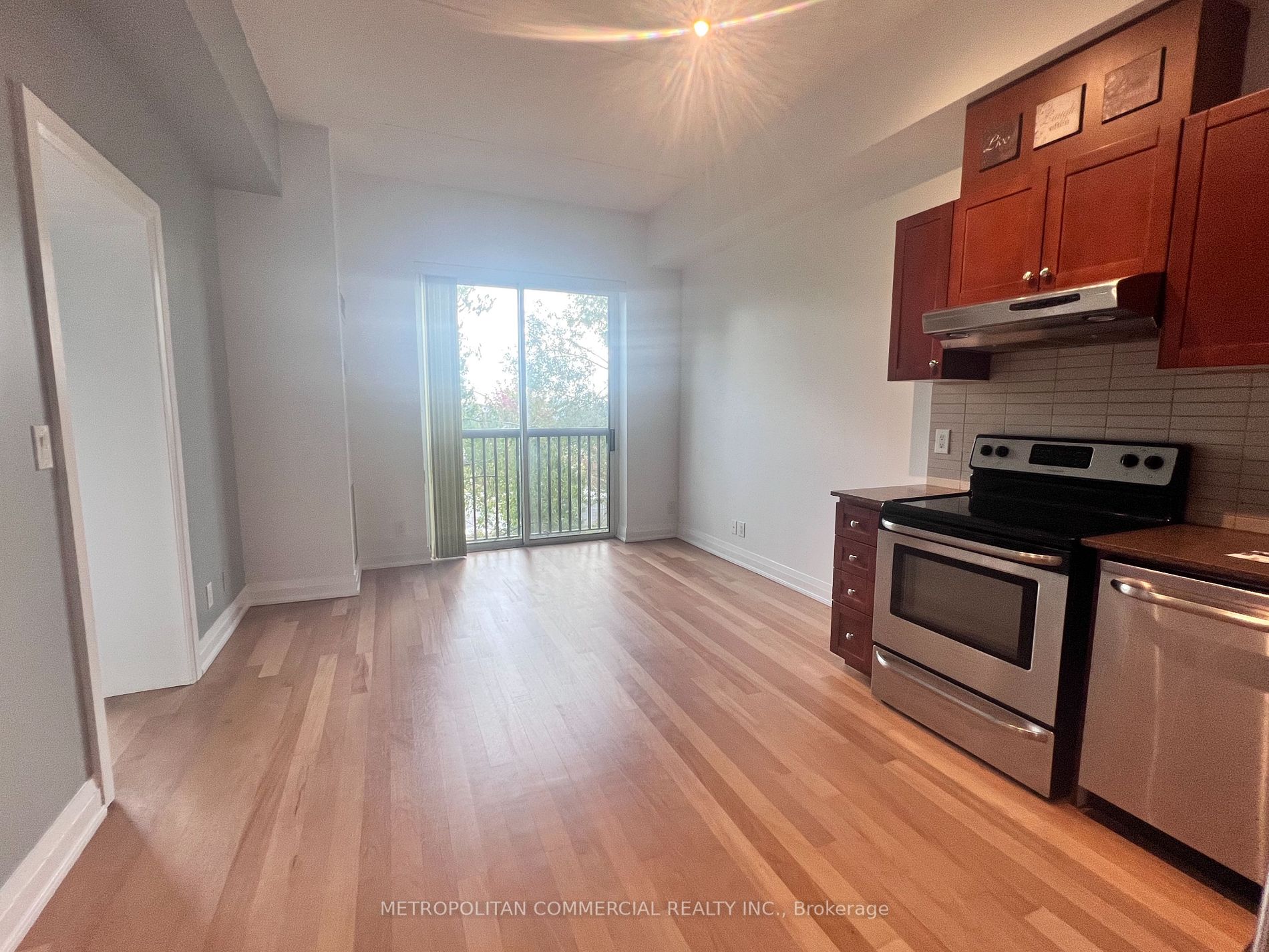 2737 Keele St, #213
