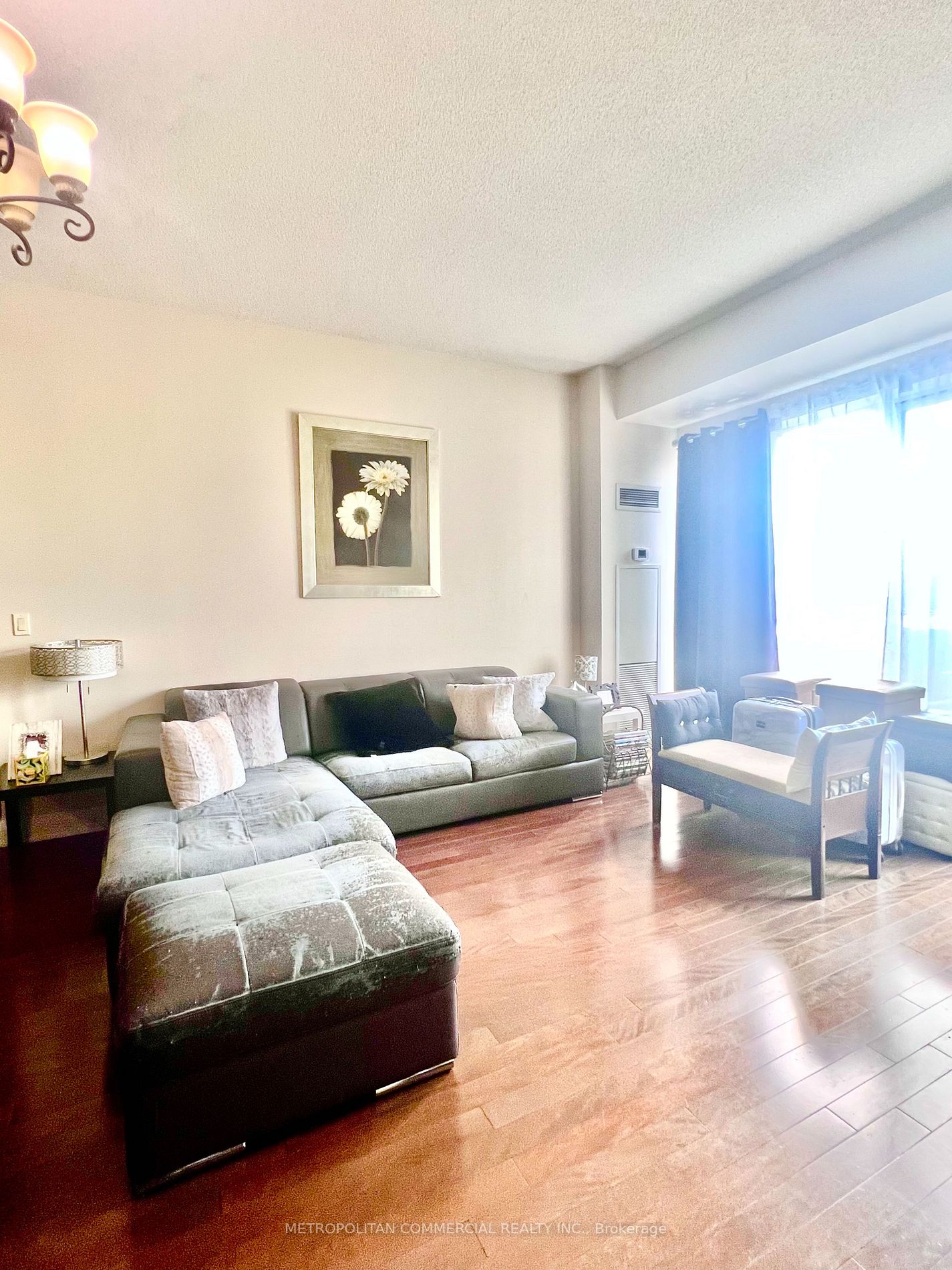 2737 Keele St, #223