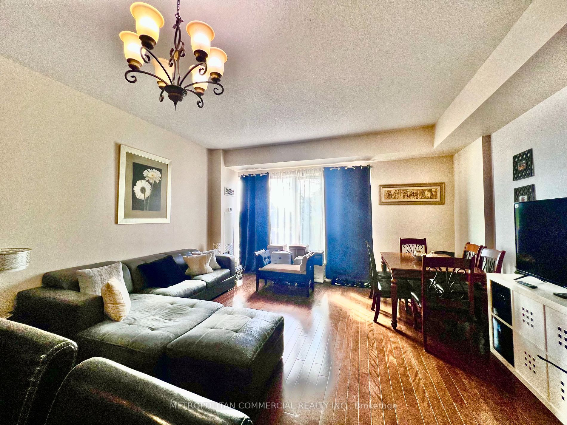 2737 Keele St, #223