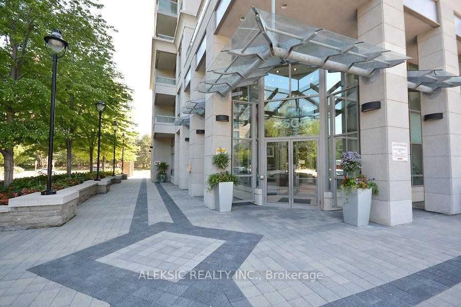 3504 Hurontario St, #202