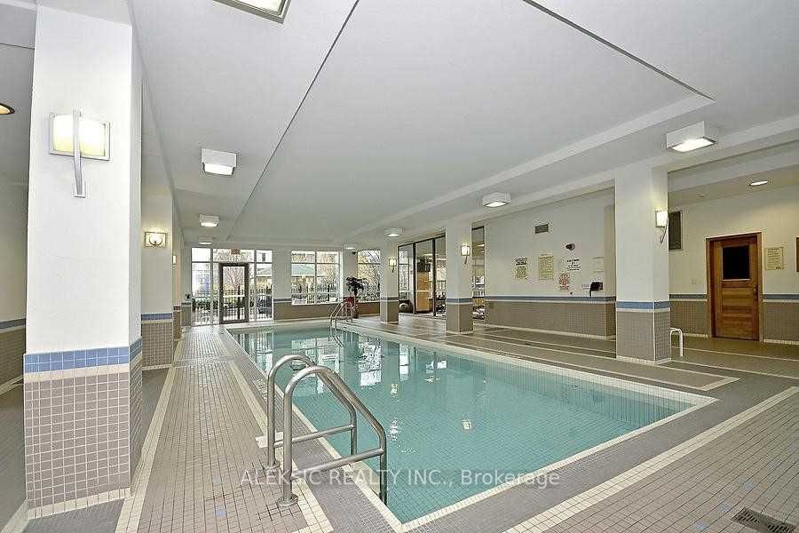 3504 Hurontario St, #202
