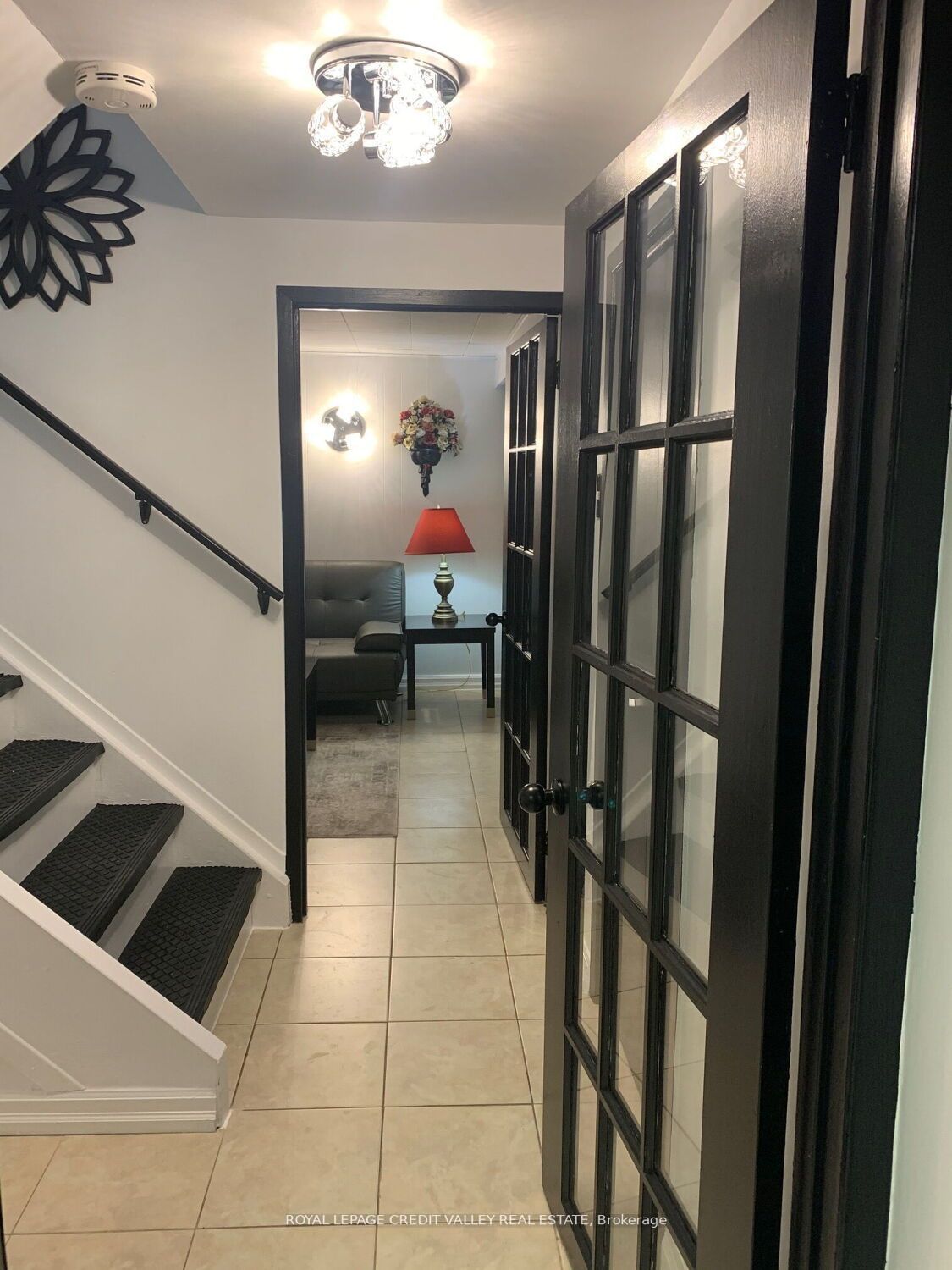 39 Eldomar Ave