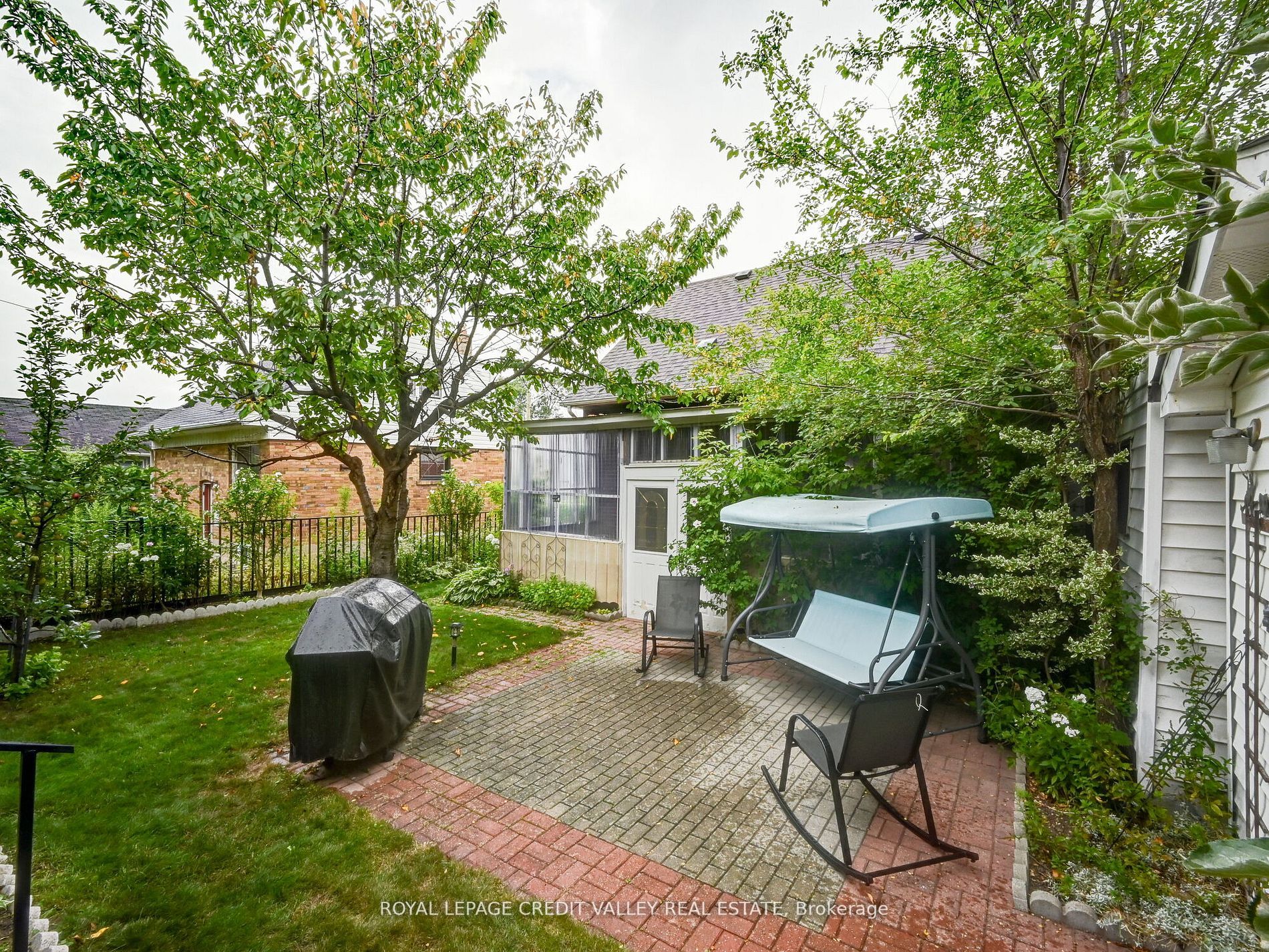 39 Eldomar Ave