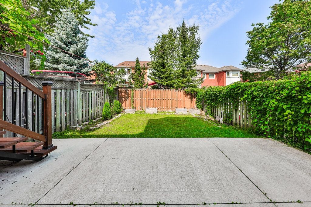 5628 Palmerston Cres