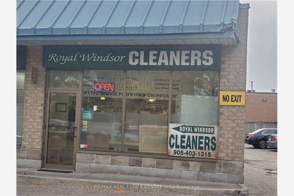 2057 Royal Windsor Dr, Mississauga