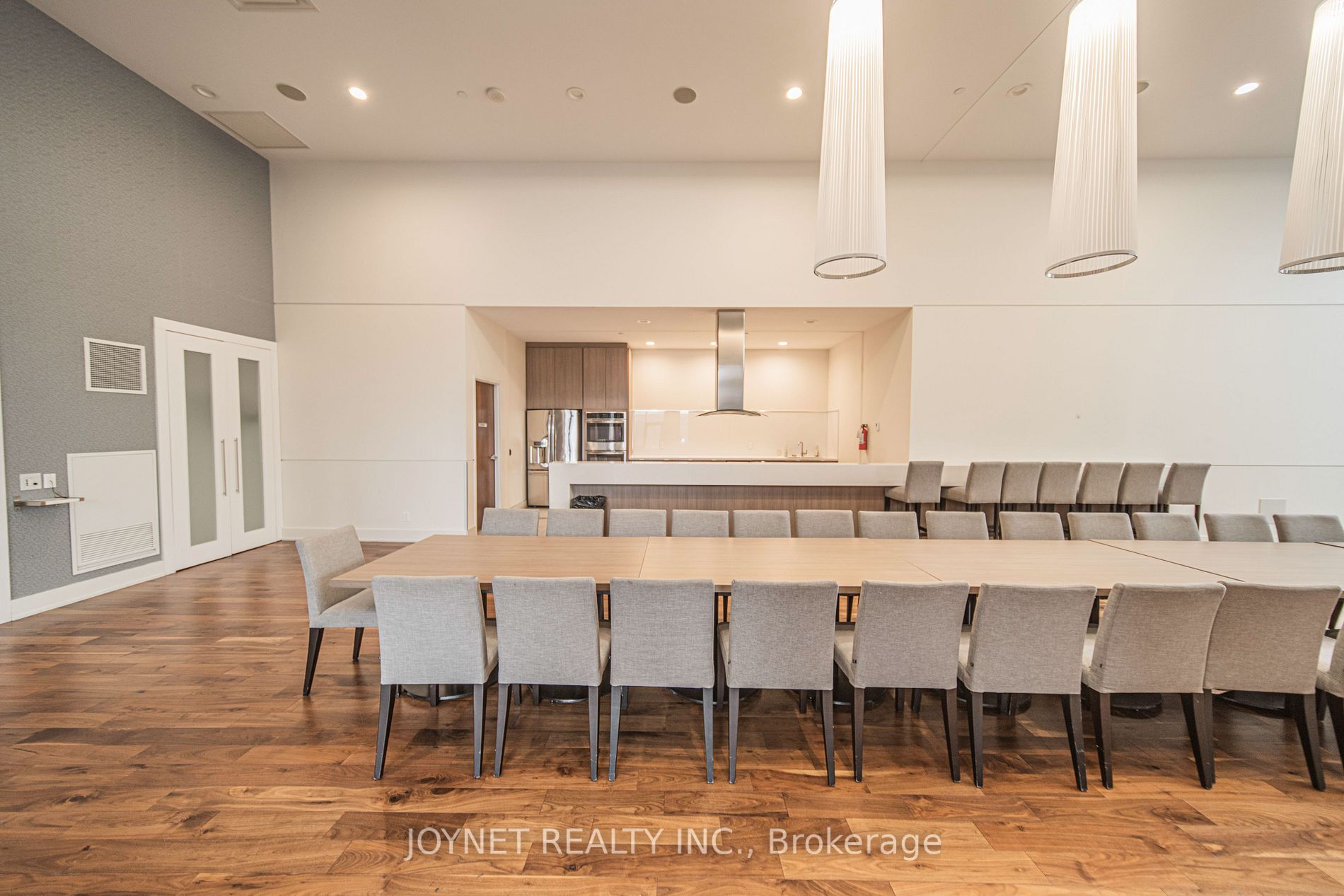2200 Lake Shore Boulevard W #3801