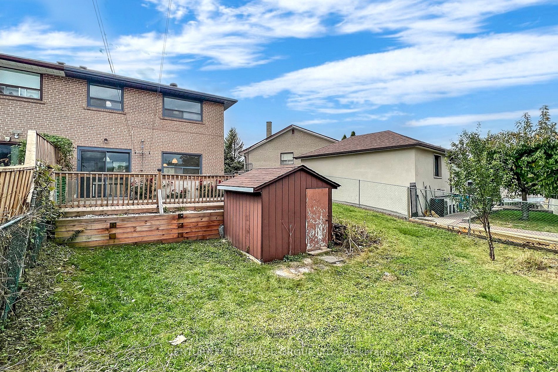 22 Azalea Crt