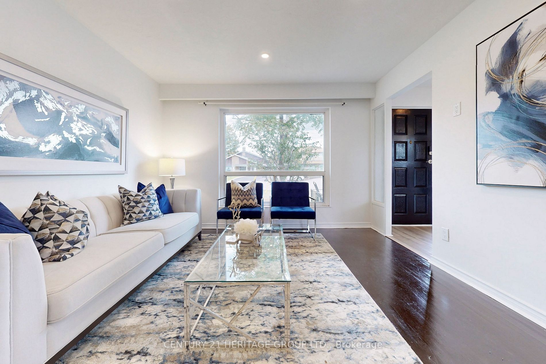 22 Azalea Crt
