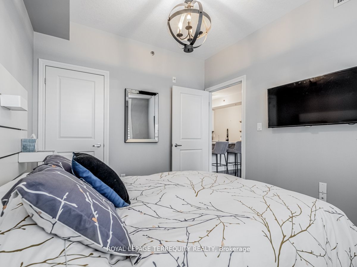 5317 Upper Middle Road, #330