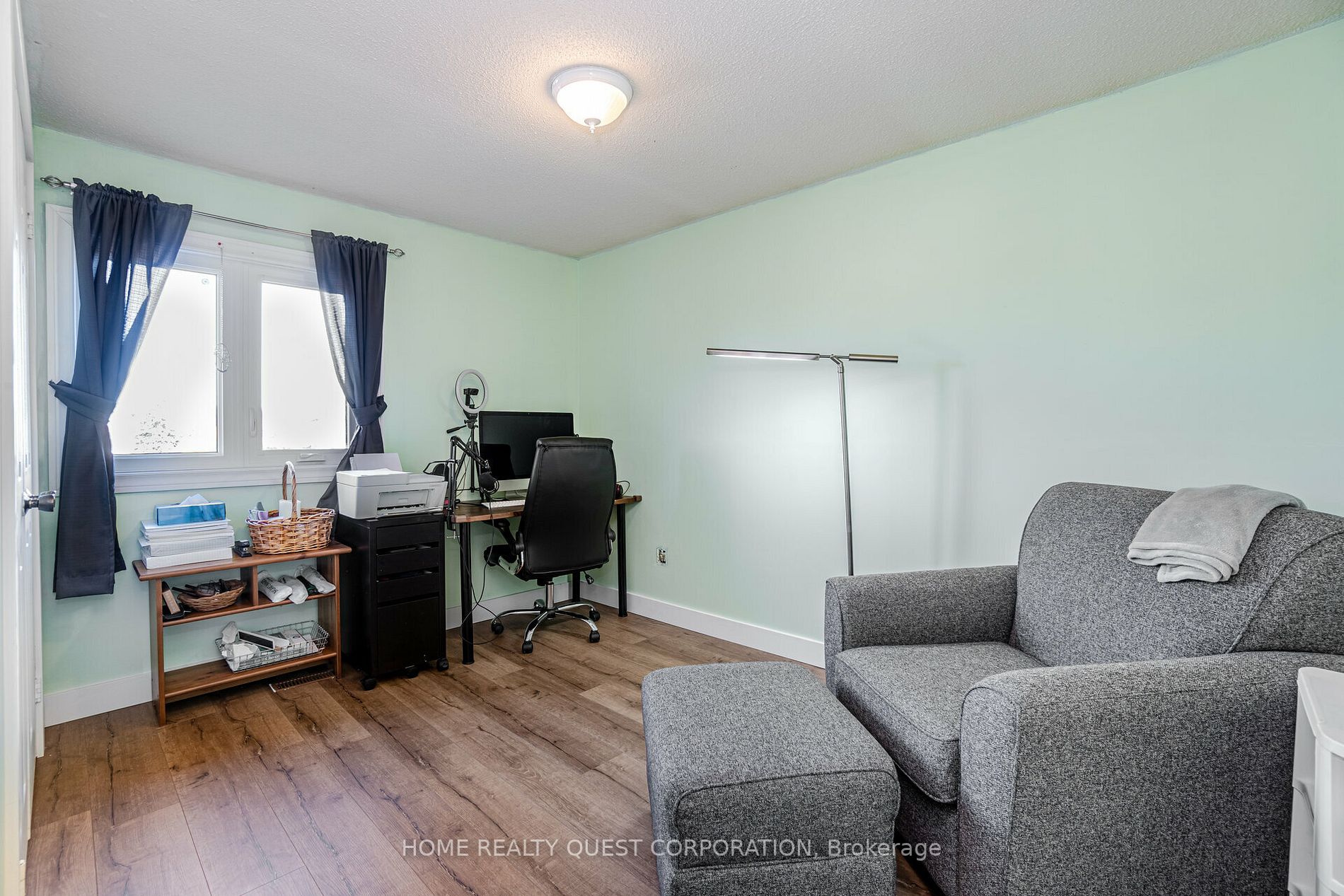 3708 Colonial Dr