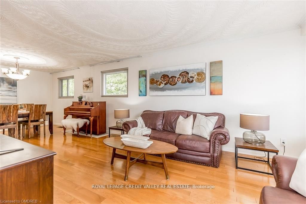 37 Jersey Ave