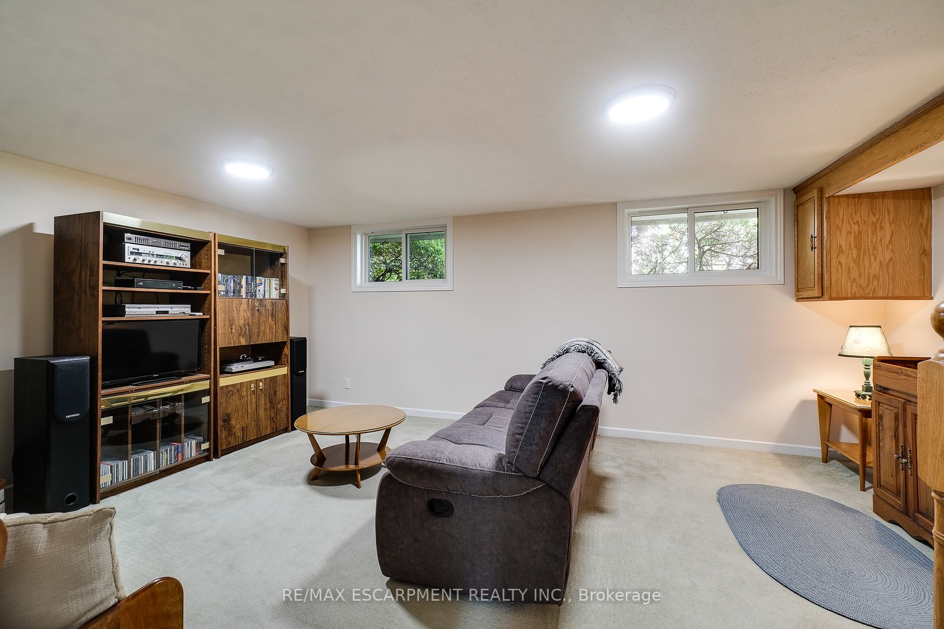 3467 Geneva Pl