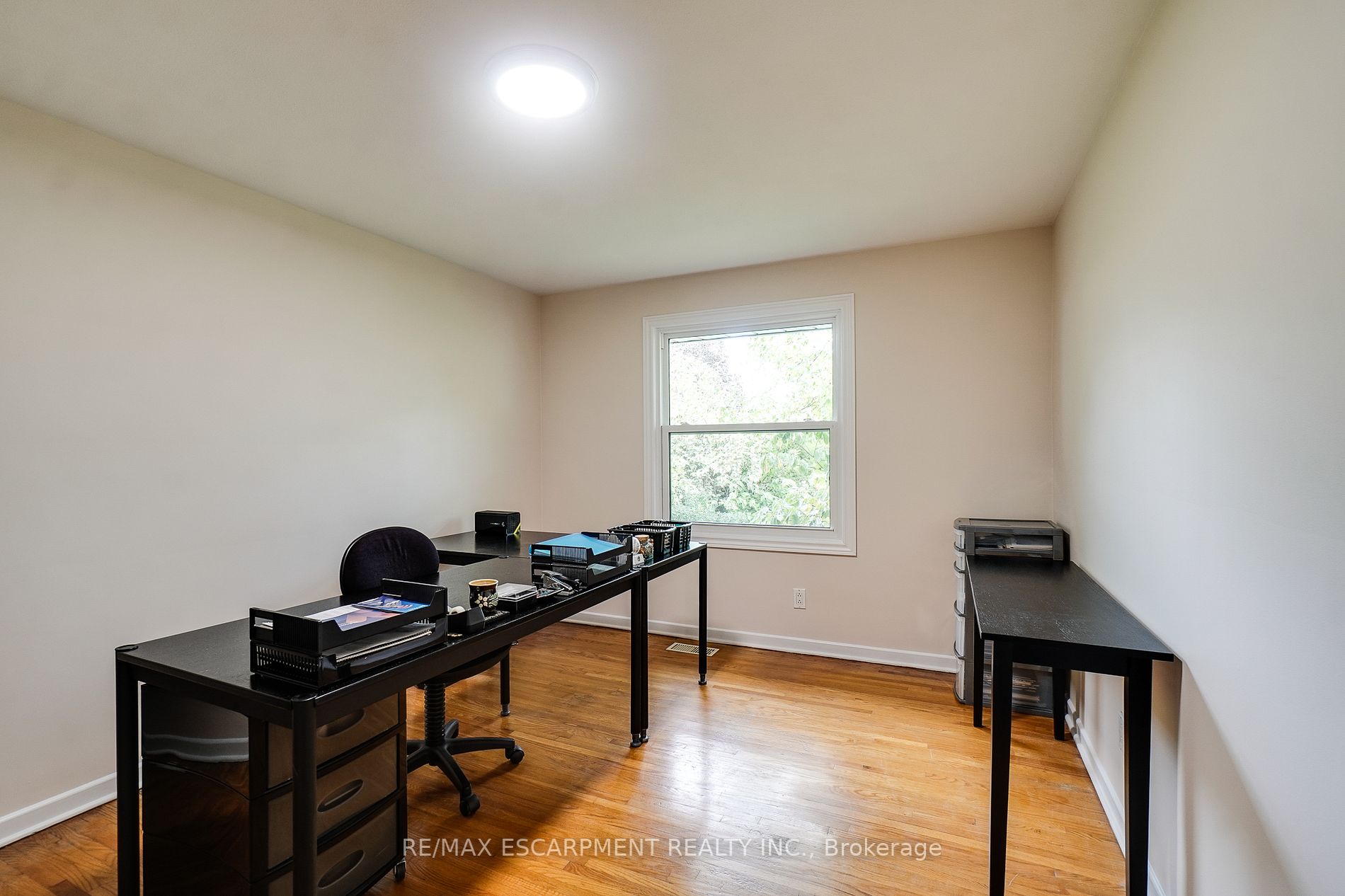 3467 Geneva Pl
