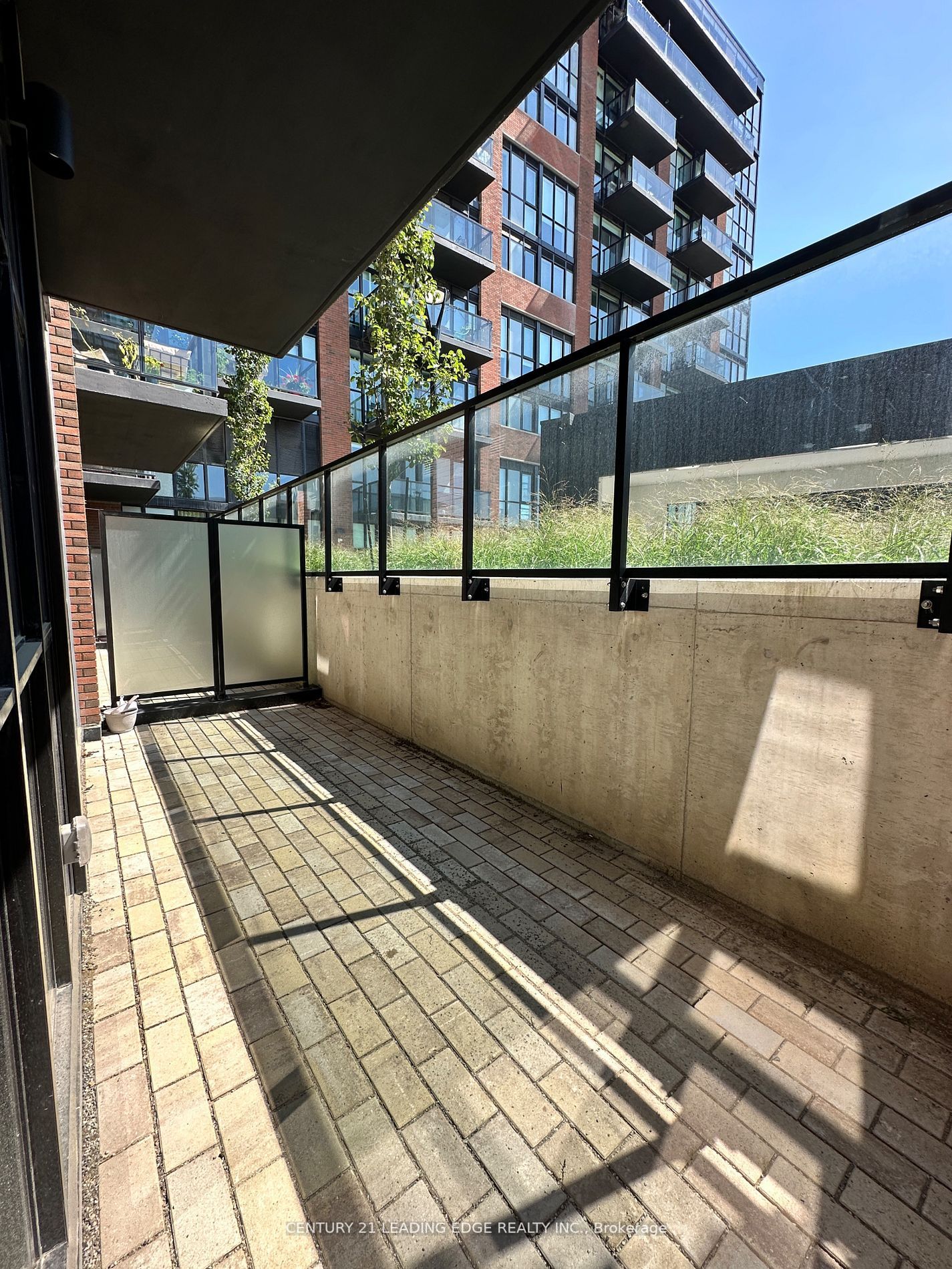 2300 St. Clair Ave W, #116