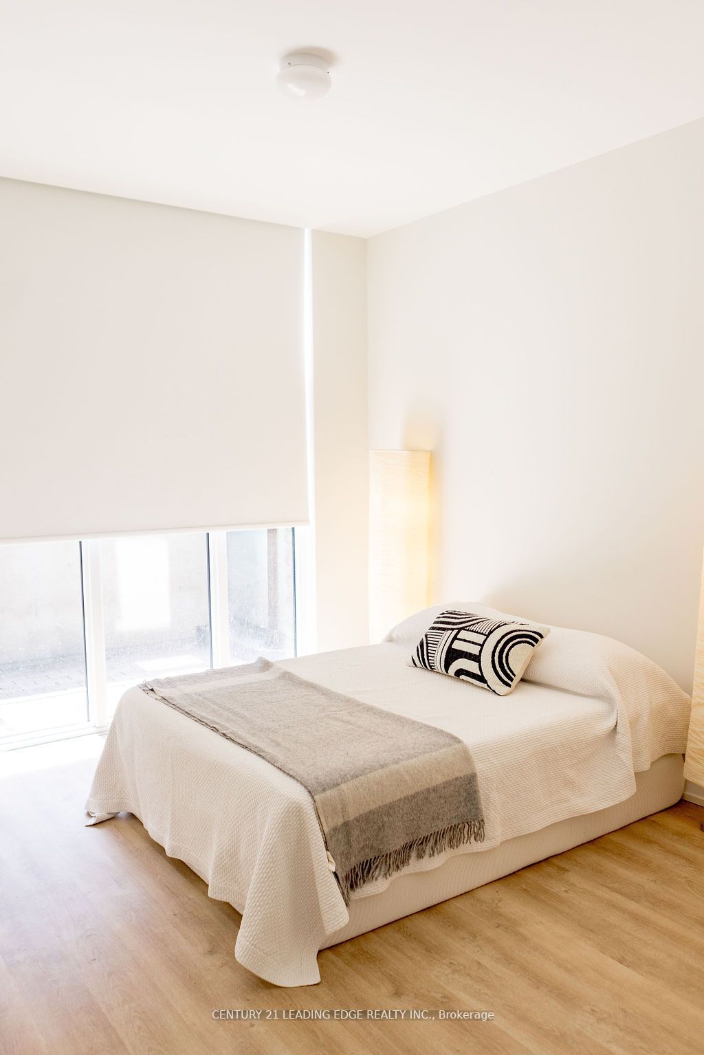 2300 St. Clair Ave W, #116