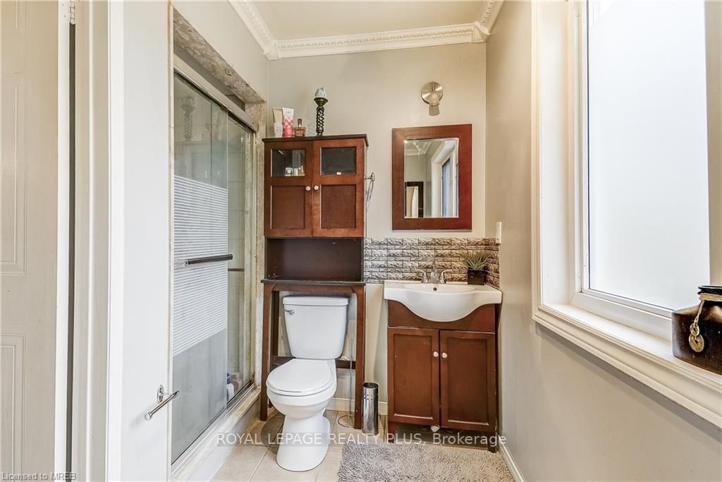 63 Stewart Maclaren Rd, #117