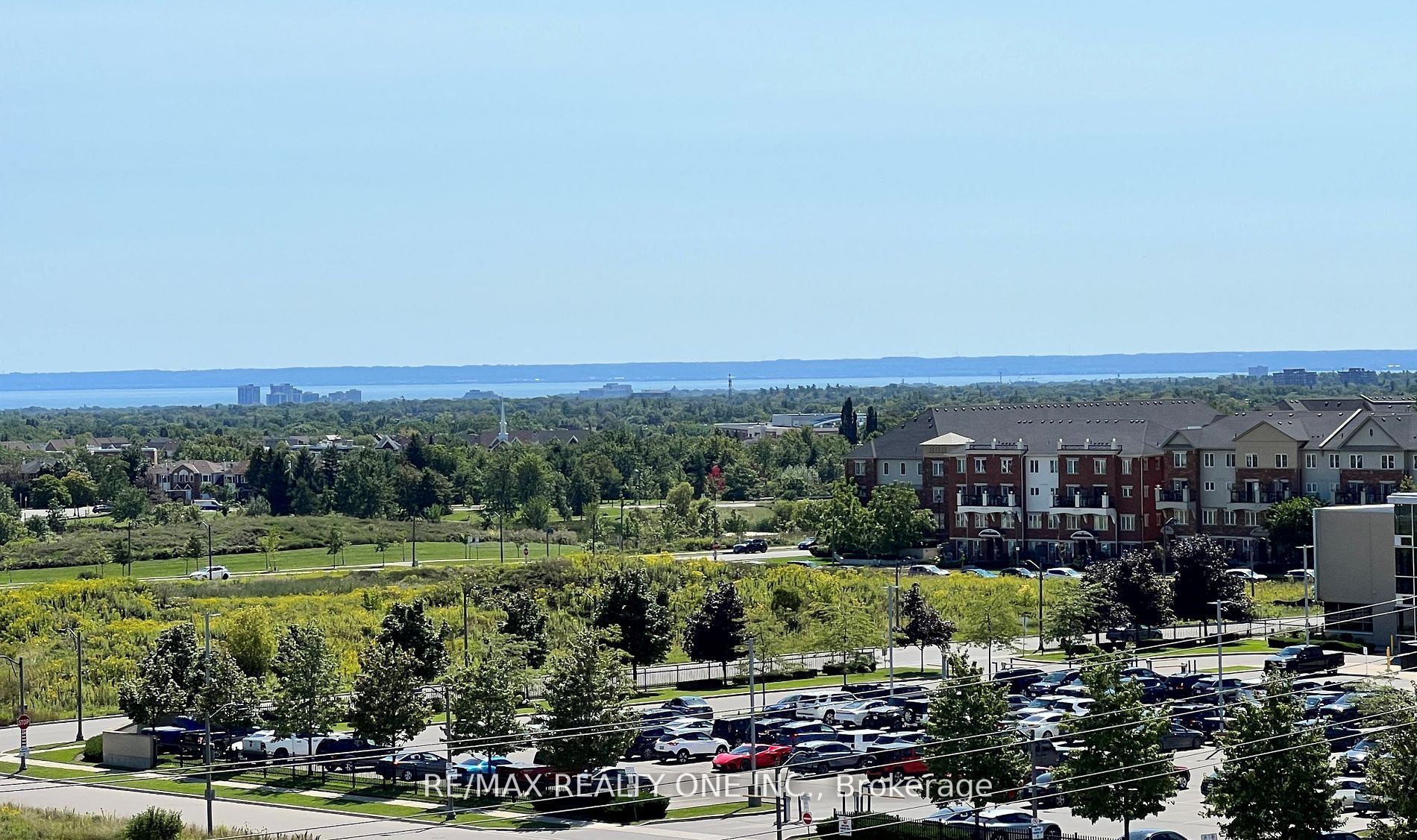 128 Grovewood Common, #614