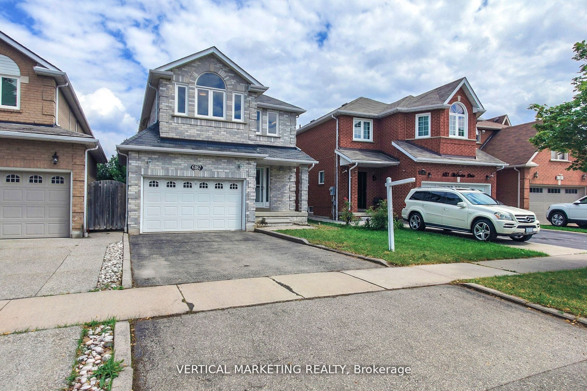 6187 Mccracken Dr