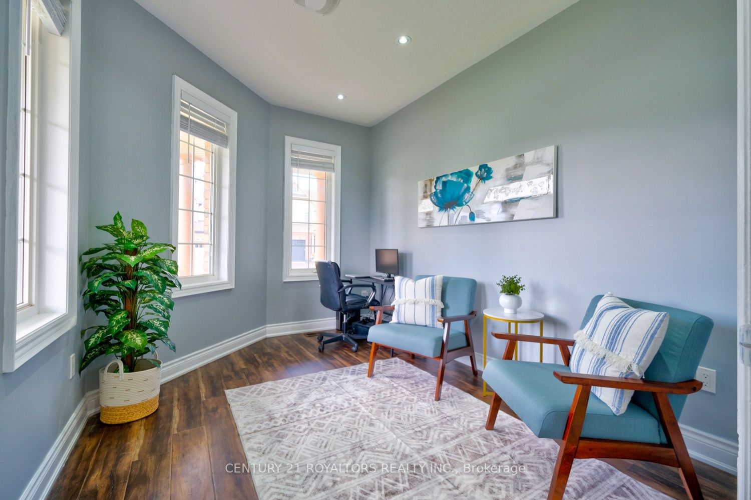 25 Autumn Arbour Road